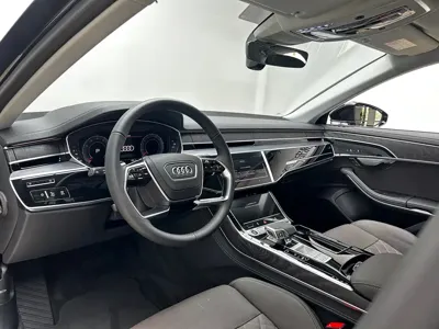 Audi A8 2026, 1000 км, за 618800 CNY - фото 10