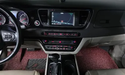 Kia Canival 2015, 196049 км, за 8900000 KRW - фото 14