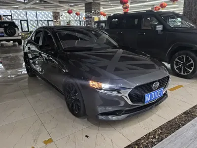 Mazda 3 Axela 2022, 15000 км, за 108800 CNY - фото 3