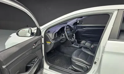 Hyundai Avante 2019, 65016 км, за 13800000 KRW - фото 10