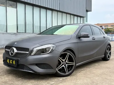 Mercedes-Benz A-Class (Import) · 2015 год
