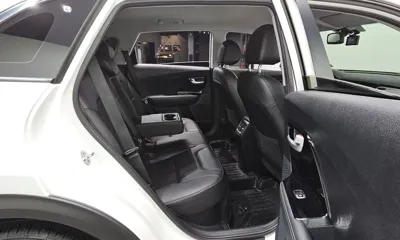 Kia Niro 2018, 71753 км, за 12900000 KRW - фото 11
