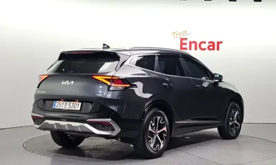Kia Sportage 2023, 28716 км, за 30700000 KRW