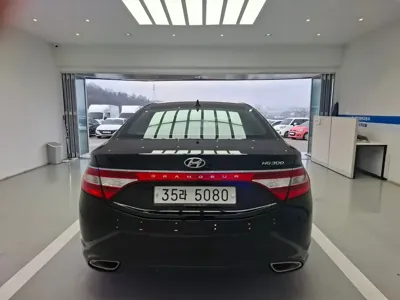 Hyundai Grandeur 2014, 124656 км, за 6500000 KRW