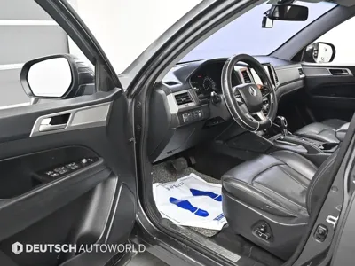 KG_Mobility_Ssangyong Rexton 2018, 185741 км, за 11000000 KRW - фото 11
