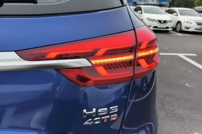 Hongqi HS5 2019, 66900 км, за 77158.2 CNY - фото 9