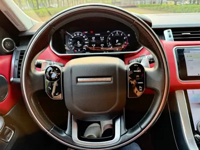 Land Rover Sport 2019, 90000 км, за 339799 CNY - фото 12
