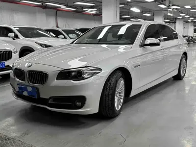BMW 5 Series · 2016 год