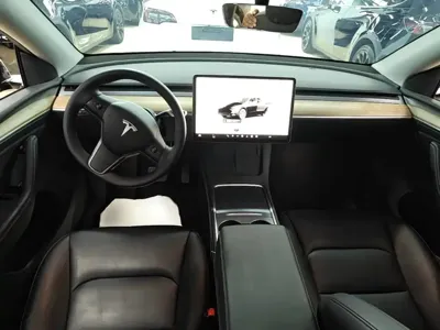 Tesla Model Y 2023, 56400 км, за 184100 CNY - фото 10