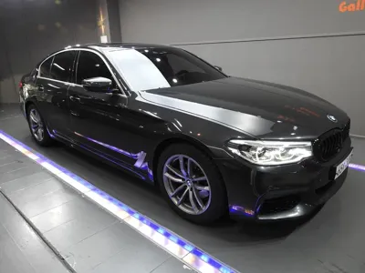 BMW 5-Series · 2019 год
