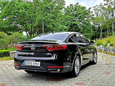 Kia K7 2016, 128736 км, за 9300000 KRW