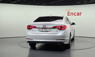 Hyundai Sonata 2015, 183954 км, за 5000000 KRW