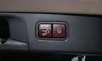 Mercedes-Benz GLC-Class 2018, 106492 км, за 24000000 KRW - фото 18