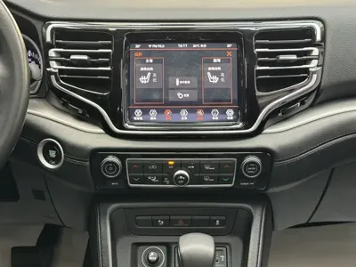 Jeep Commander 2019, 100000 км, за 64800 CNY - фото 14