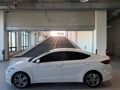 Hyundai Avante 2017, 141956 км, за 6300000 KRW - фото 6