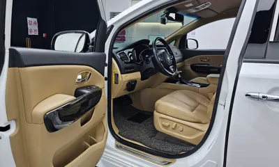 Kia Canival 2019, 54450 км, за 23900000 KRW - фото 11