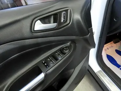 Ford Kuga 2016, 160138 км, за 7000000 KRW - фото 13