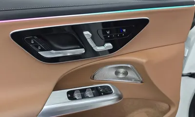 Mercedes-Benz E-Class 2024, 23722 км, за 66900000 KRW - фото 30