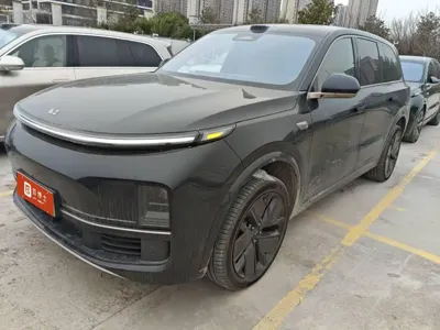Li Auto Li L9 · 2025 год