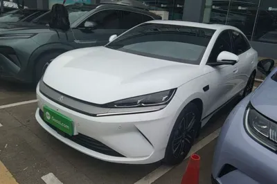 BYD Qin L · 2025 год