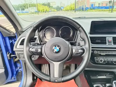 BMW 1 Series 2020, 97200 км, за 54300 CNY - фото 11