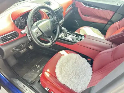 Maserati Levante 2021, 26000 км, за 359799 CNY