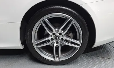 Mercedes-Benz E-Class 2018, 112130 км, за 29990000 KRW - фото 21