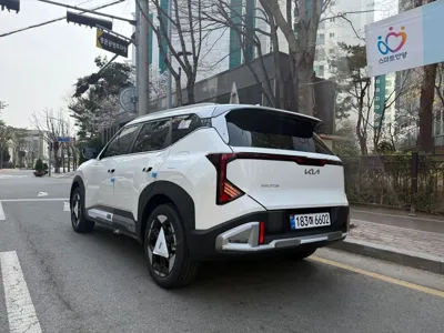 Kia Seltos 2026, 580 км, за 21620000 KRW - фото 2