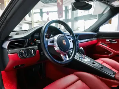 Porsche 911 2015, 93000 км, за 788000 CNY - фото 9
