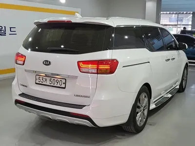 Kia Canival 2016, 168907 км, за 11900000 KRW