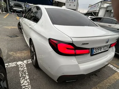 BMW 5-Series 2021, 74800 км, за 53900000 KRW