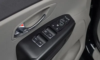 Kia Canival 2018, 60035 км, за 12990000 KRW - фото 19
