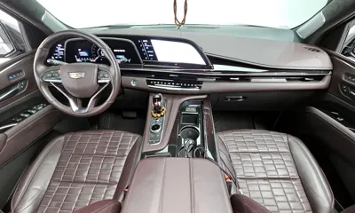 Cadillac Escalade 2023, 23296 км, за 107990000 KRW - фото 7
