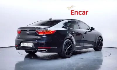 Kia K7 2017, 117115 км, за 12900000 KRW