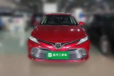 Toyota Camry 2018, 75300 км, за 75220.98 CNY