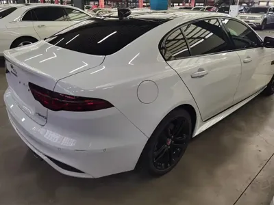 Jaguar XEL 2020, 110000 км, за 120000 CNY