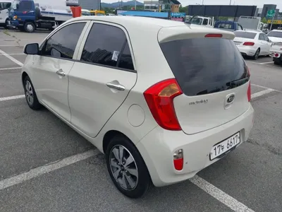 Kia Morning 2015, 89608 км, за 3800000 KRW - фото 3
