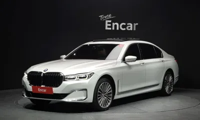 BMW 7-Series · 2020 год