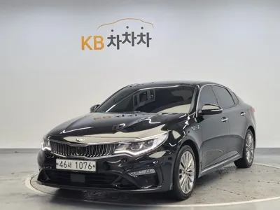 Kia K5 · 2020 год