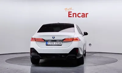 BMW 5-Series 2025, 5081 км, за 67800000 KRW - фото 4