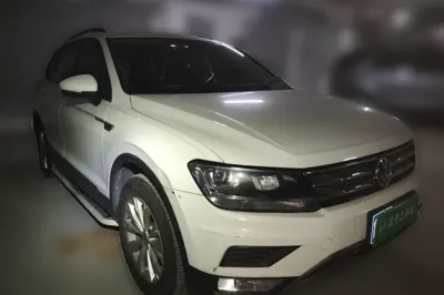 Volkswagen Tiguan L 2018, 101700 км, за 73728.64 CNY