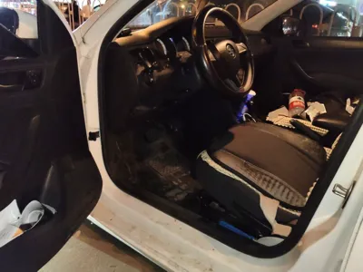 Skoda Rapid Spaceback 2019, 96800 км, за 36219.58 CNY - фото 17