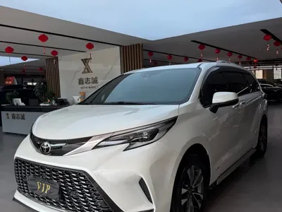 Toyota Granvia · 2024 год