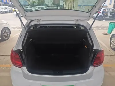 Volkswagen Polo 2015, 105900 км, за 28800 CNY - фото 19