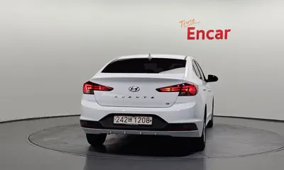 Hyundai Avante 2020, 71825 км, за 12700000 KRW
