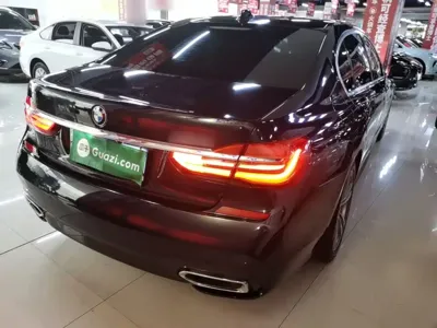 BMW 7 Series 2018, 166400 км, за 170799 CNY - фото 7