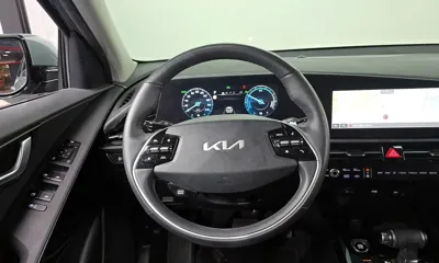Kia Niro 2023, 121949 км, за 18500000 KRW - фото 13