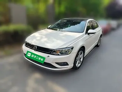 Volkswagen Lamando 2017, 160000 км, за 40300 CNY