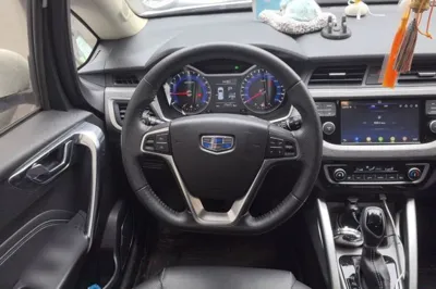 Geely Auto Vision X3 2017, 17400 км, за 38244.74 CNY - фото 7