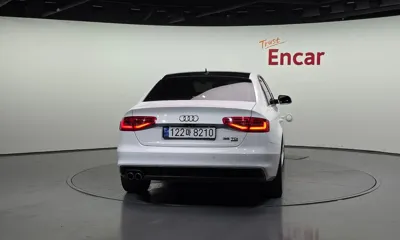 Audi A4 2015, 186278 км, за 6290000 KRW